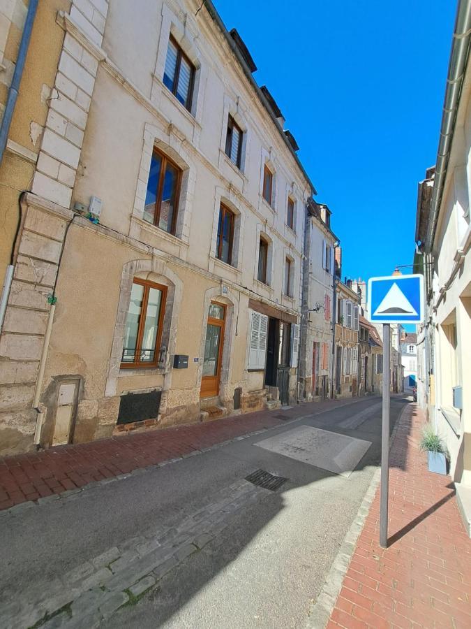 Echappee Belle En Plein Coeur D Auxerre Apartment Luaran gambar
